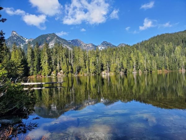 Lower Tuscohatchie Lake Backcountry Camping