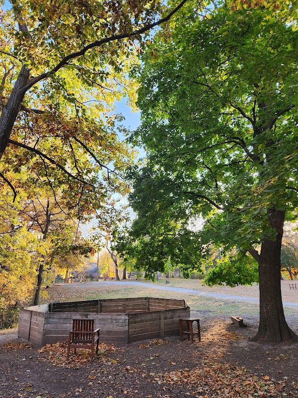 Camp Fire Camp Canwita