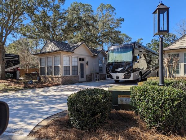 Luxury RV Resort at Heritage Marina