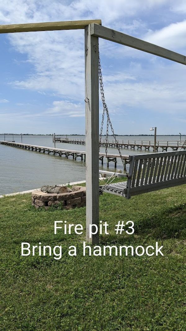 Fishville Wagonyard Cute Little RV Park