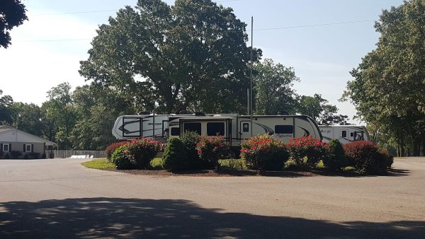 Take It Easy Campground