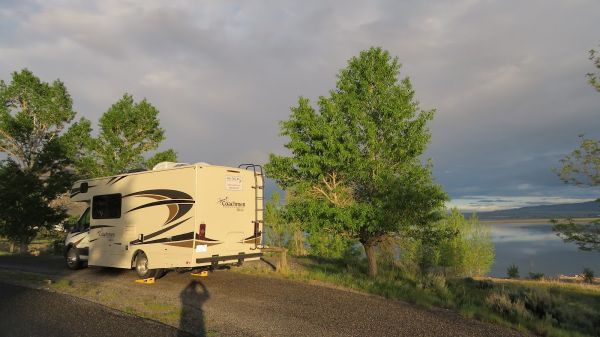 Buffalo Bill State Park - Lake Shore Campground