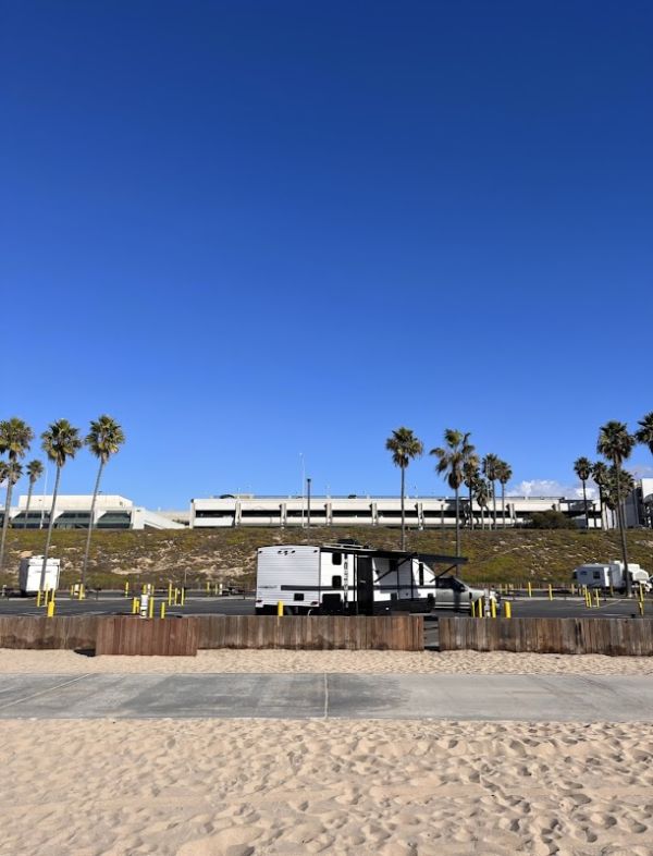 Dockweiler Beach RV Park
