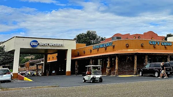 Thunderbird East Zion Riverside RV Park