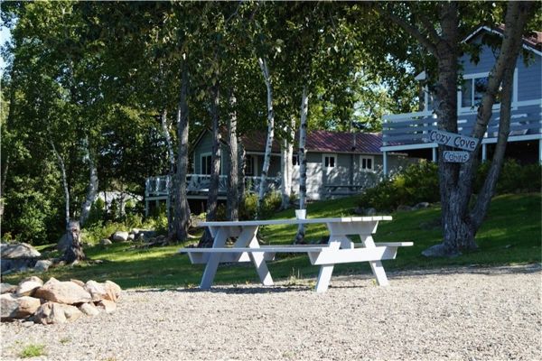 Cosy Cabins Campground