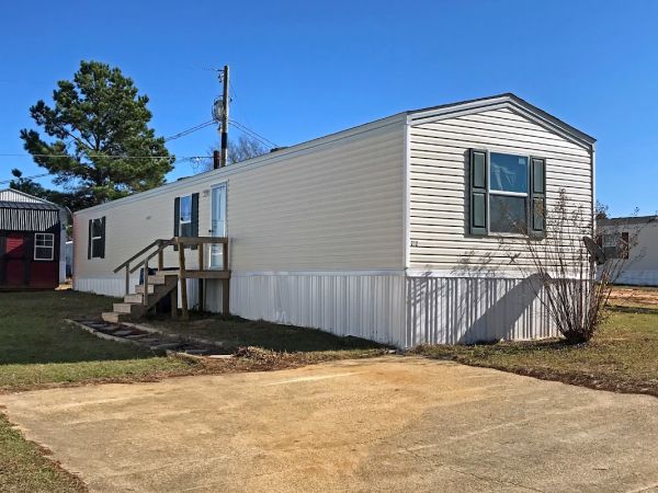 Big Oak Mobile Home Community