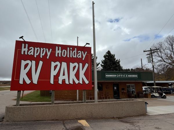 Happy Holidays RV Resort