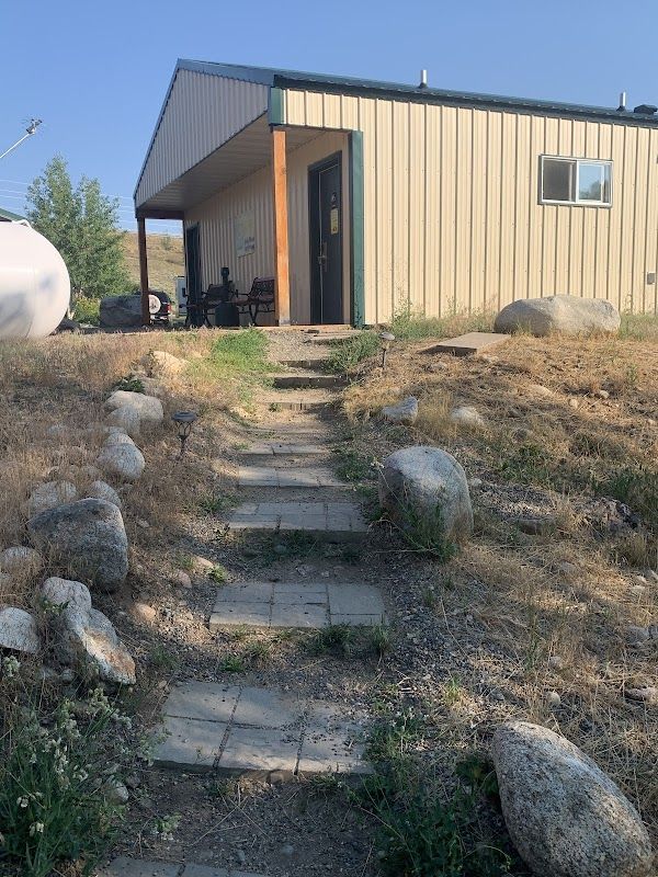 Beartooth Farm Field RV site