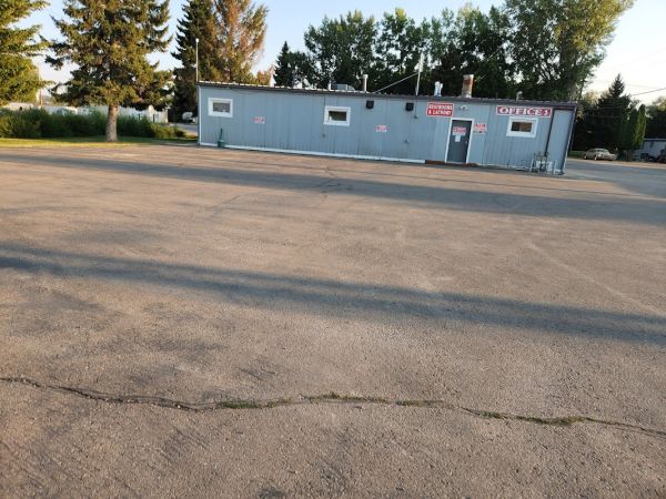 Mountain Acres Mobile Home & RV Park