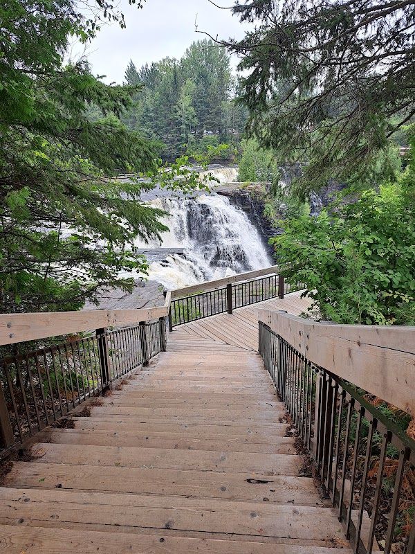 Kakabeka Falls Park - Whispering Hills Campground