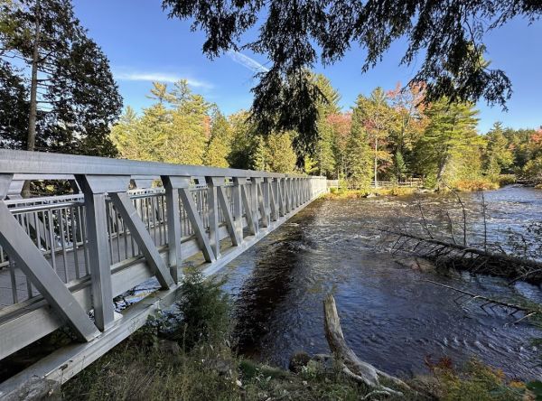 Tahquamenon Falls State Park Rivermouth Modern