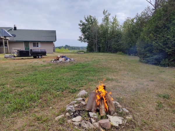 Trailhead Restaurant, Bar & Campground