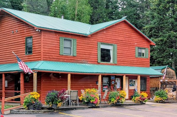 Mountain Meadow RV Park & Cabins