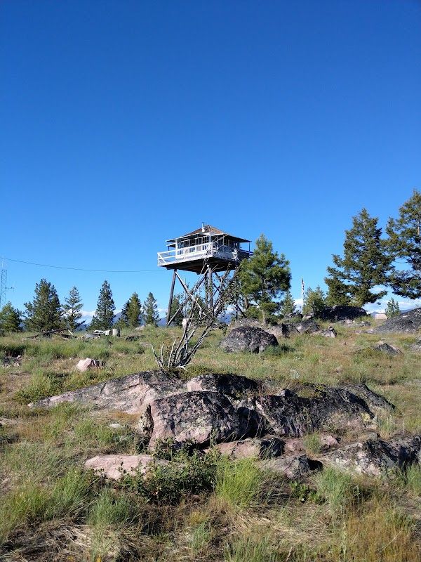 DOUBLE ARROW LOOKOUT