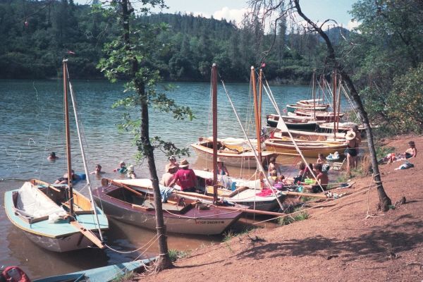 DRY CREEK GROUP CAMPGROUND (Whiskeytown NRA)
