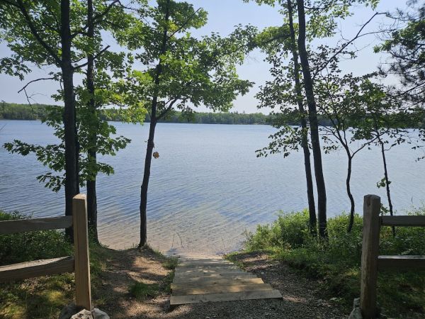 Gooseneck Lake Campsites