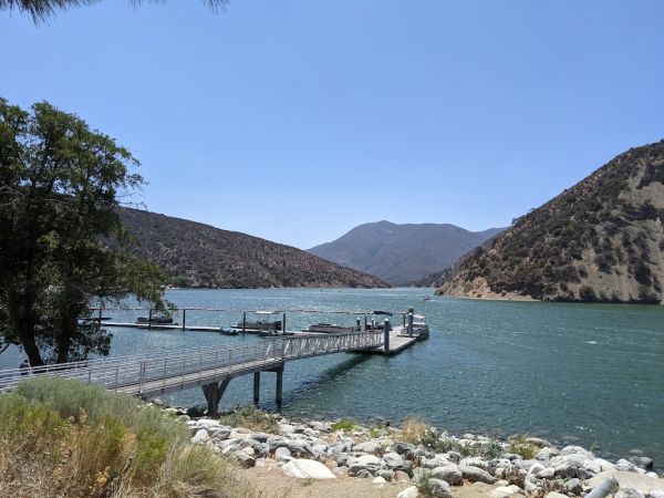 PYRAMID LAKE - EMIGRANT LANDING DAY USE AREA