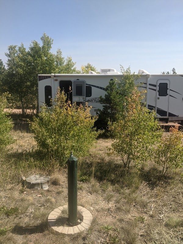 Yellow Pine Campground (WY)