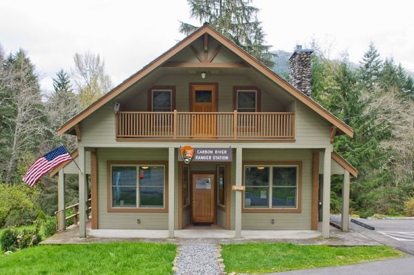 Carbon River Ranger Station