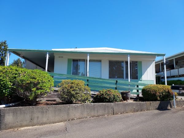 Seashore Villa Mobile Home Park