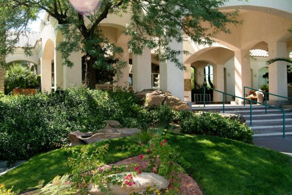 Oasis Las Vegas RV Resort