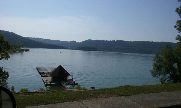 Edgar Evins State Park