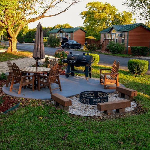 Dallas / Arlington KOA Holiday