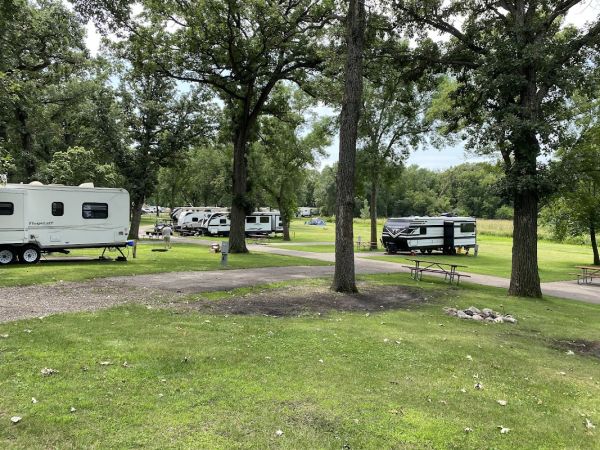 Big Kandiyohi Lake County Park East Campgrounds