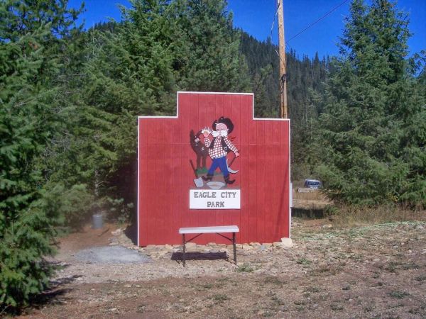 Eagle Creek Campsite