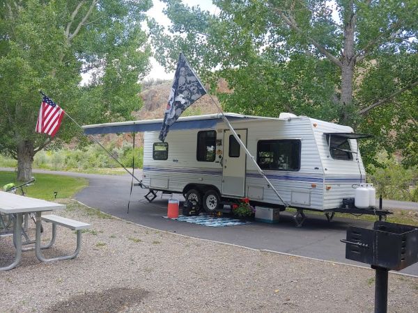 Cottonwood Creek Campsite